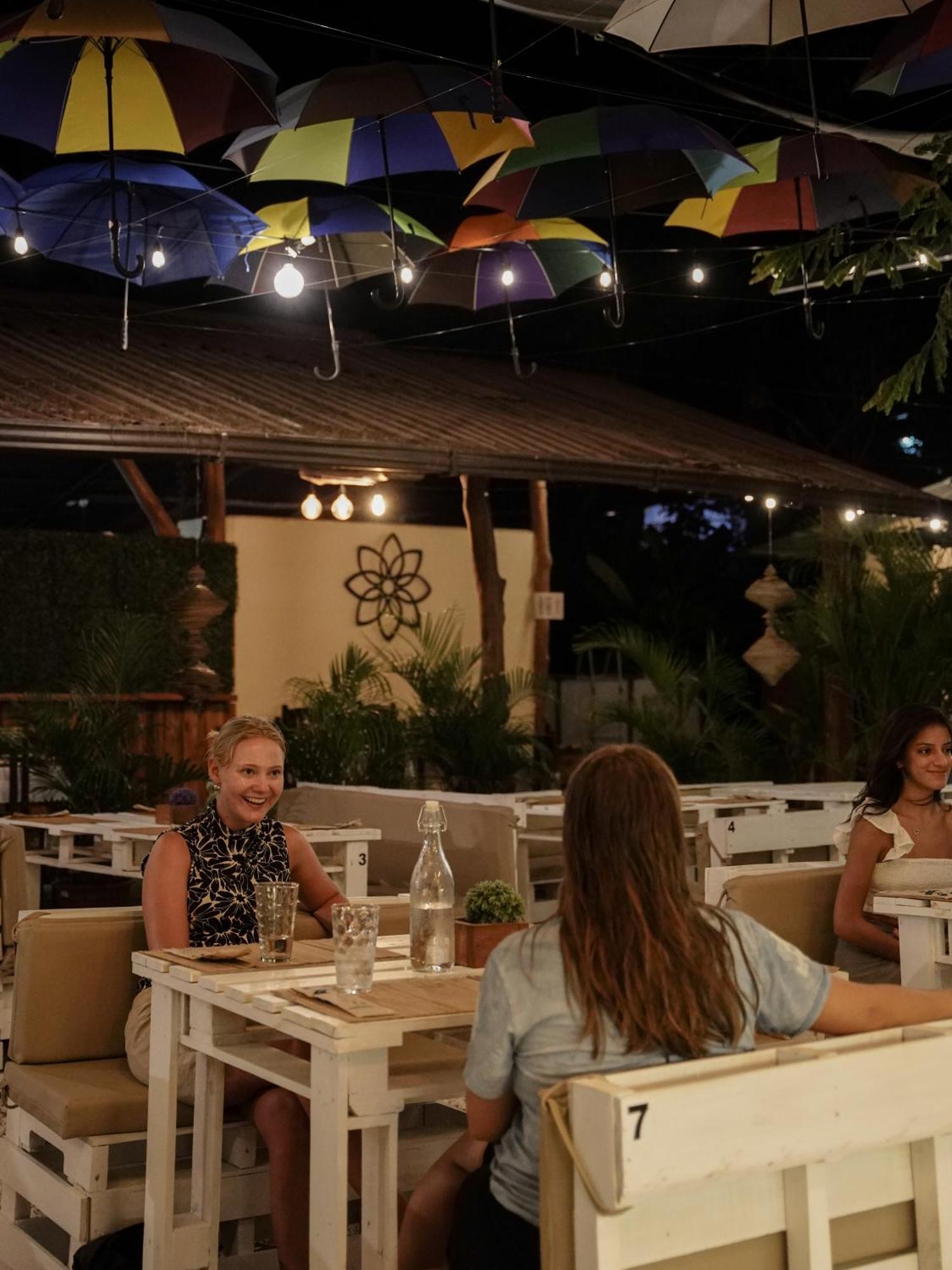 Хостел Casa Del Sol Playa Santa Teresa  Экстерьер фото